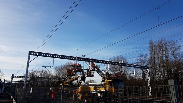 Shenfield overhead wire renewal