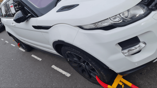 TfL Image - Clamped vehicle