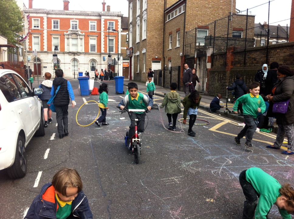 playstreets1.jpg