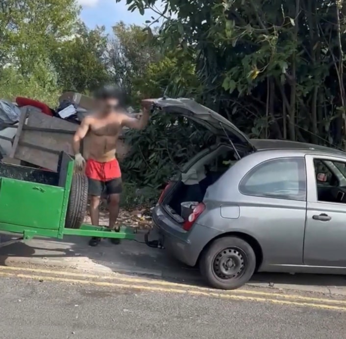 Ellerby Lane flytipping: Flytipper caught on camera dumping waste at Ellerby Lane in East End Park