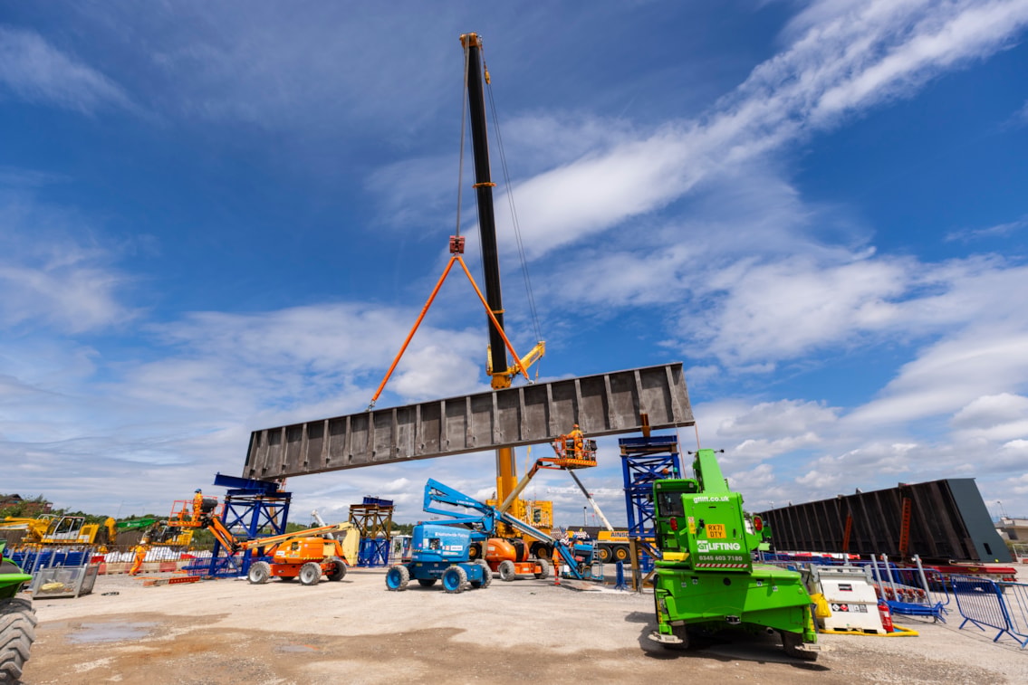 Saltley Viaduct is being replaced by HS2 - construction progress