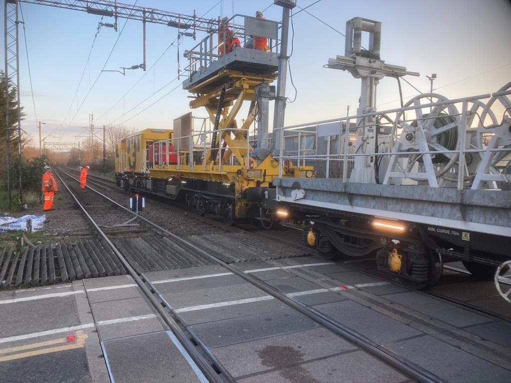 REMINDER: Southend rail passengers urged to plan ahead this Easter: Southend c2c overhead wire upgrade