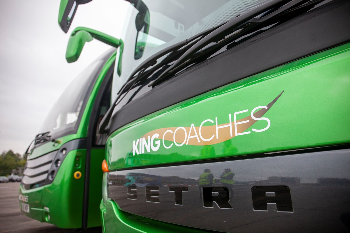 KingCoaches 15 (1)