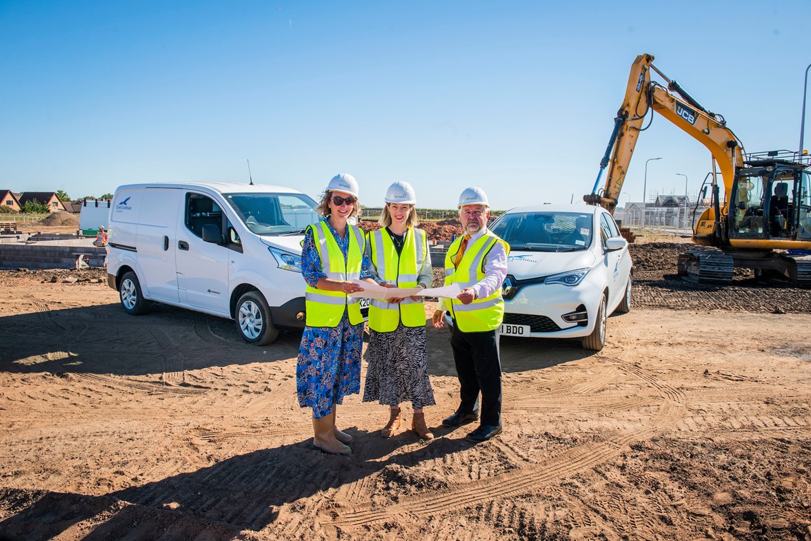  Minister for Transport Jenny Gilruth, Cllr John McMillan, East Lothian Council