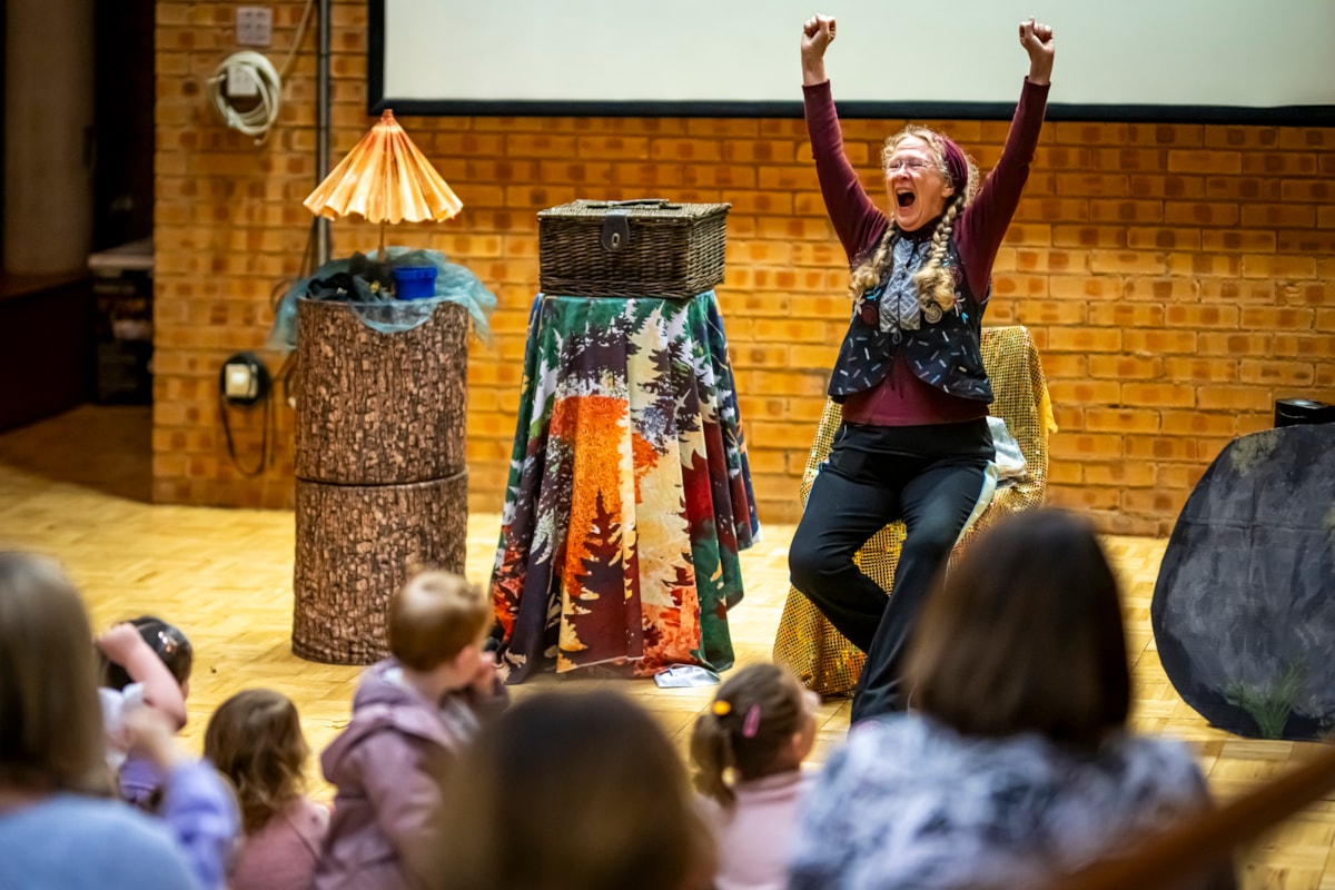 Story telling at the National Museum of Rural Life (2)