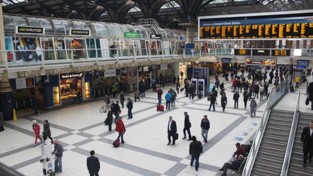 A better experience for passengers at London Liverpool Street station: Google Street View at Liverpool Street Station