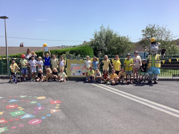 Ysgol Glannau Gwaun AT 2