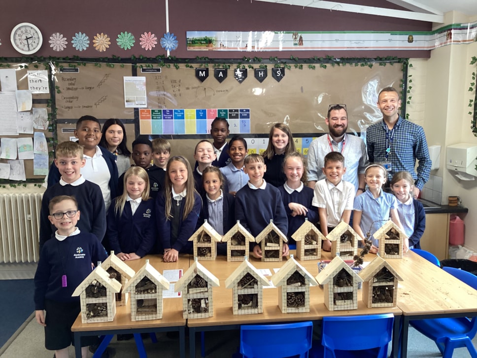 Alanbrooke school pupils make bug hotels with TPE (1)-2 | TransPennine ...