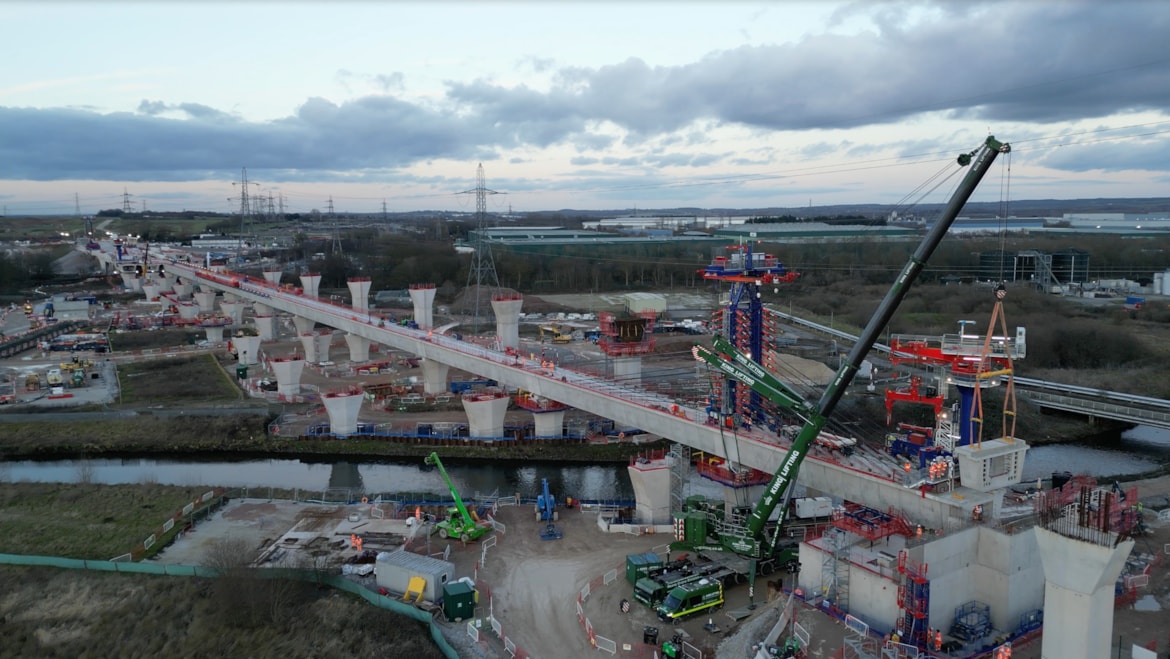 HS2 reveals first completed viaduct at Delta Junction: 250130 River Tame Viaduct span complete (6)