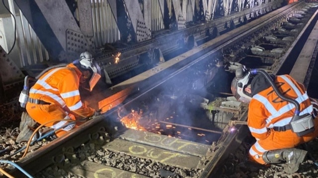 Bridge renewal project at Doncaster taking place over this weekend: DoncasterIMG 6888