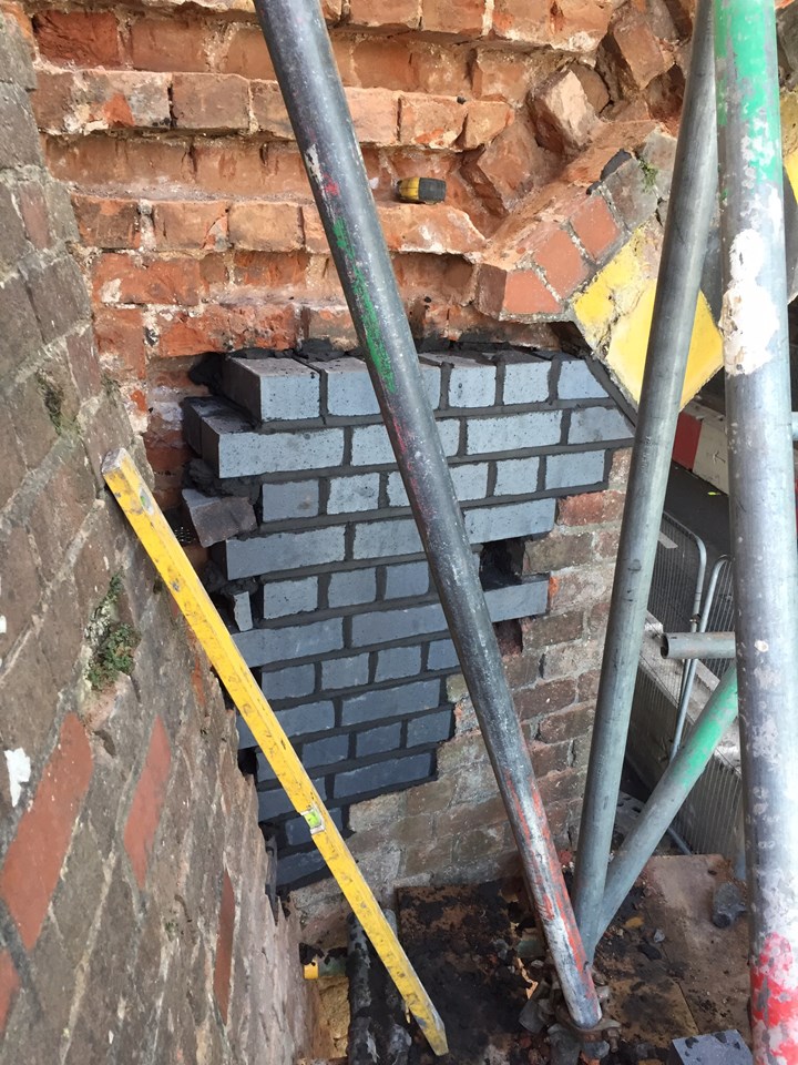 Bridge strengthening work being carried out to the Fosse Way bridge near Leamington