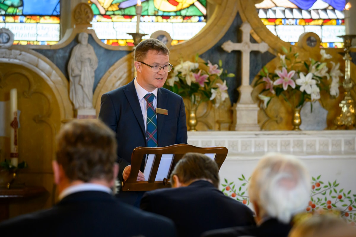 David Horne, LNER Managing Director, speaks at the Hatfield Rail Crash Memorial Service, LNER 1
