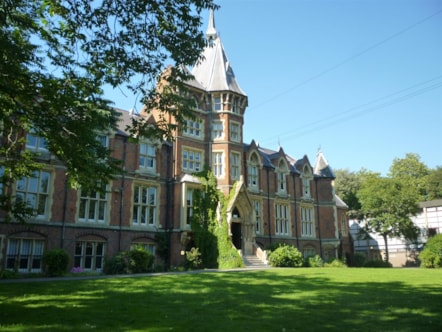 Mossbourne Victoria Park