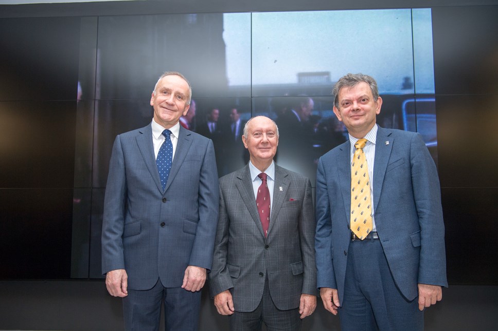 L-R: National Librarian, Dr John Scally; Chair of the National Library of Scotland and Chancellor of the University of Glasgow, Sir Kenneth Calman; and Principal of the University of Glasgow, Sir Anton Muscatelli. 

Location: the National Library of Scotland's Moving Image Archive at Kelvin Hall in Glasgow.