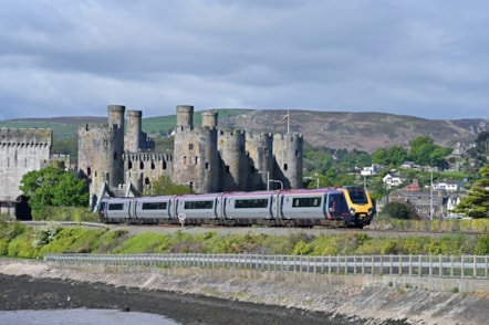 Super Voyager Conwy Castle