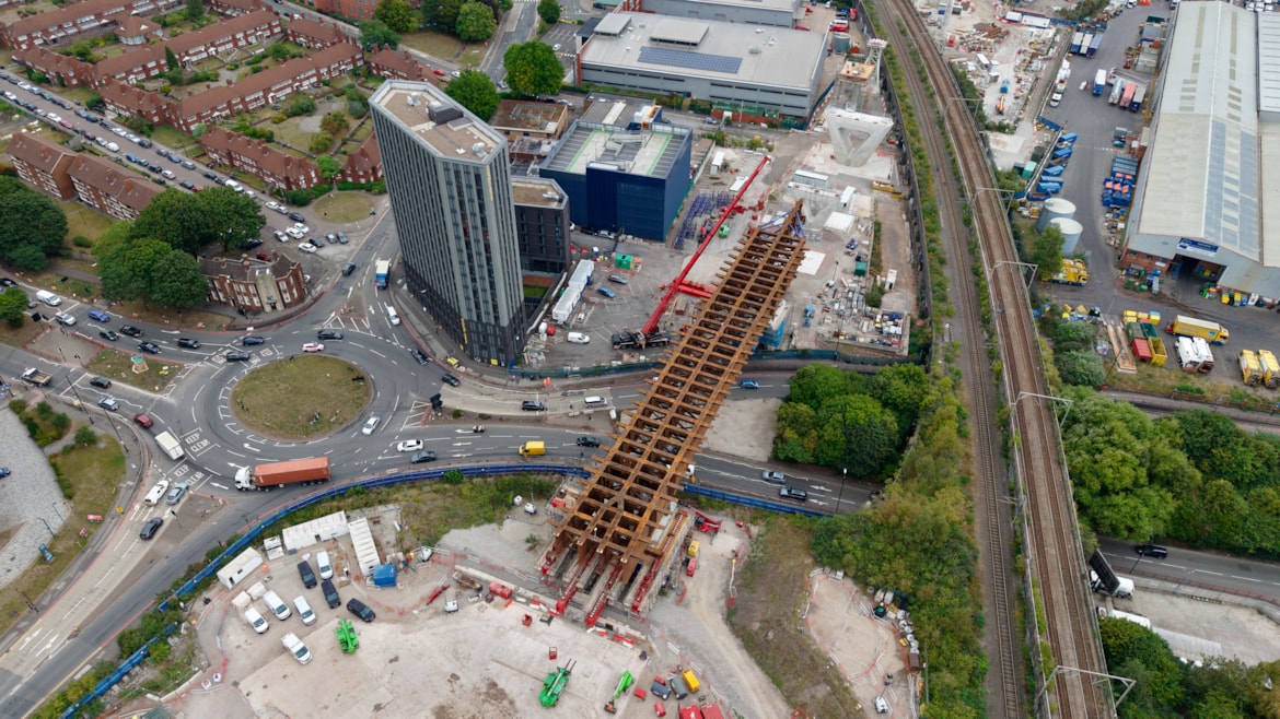 Huge HS2 bridge move completed in Birmingham four days ahead of schedule: HS2 Lawley Middleway viaduct move completed 3