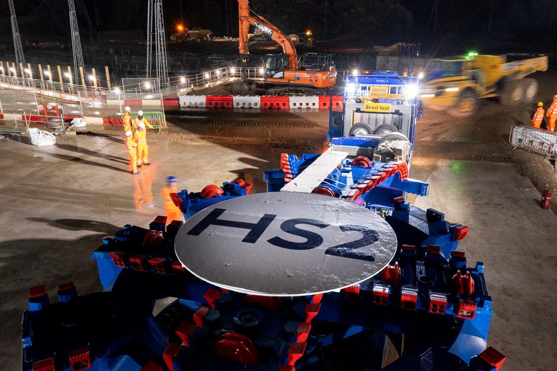 First two London Tunnels TBMs arrive in West Ruislip-11: Cutter head for one of the first two London TBMs transported to West Ruilsip. 

Tags: Tunnelling, Engineering, TBMs, Tunnel Boring Machines, London, West Ruislip, SCS JV