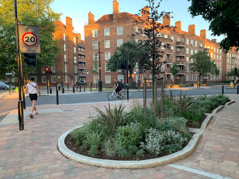 Sustainable drainage scheme - Hackney Downs