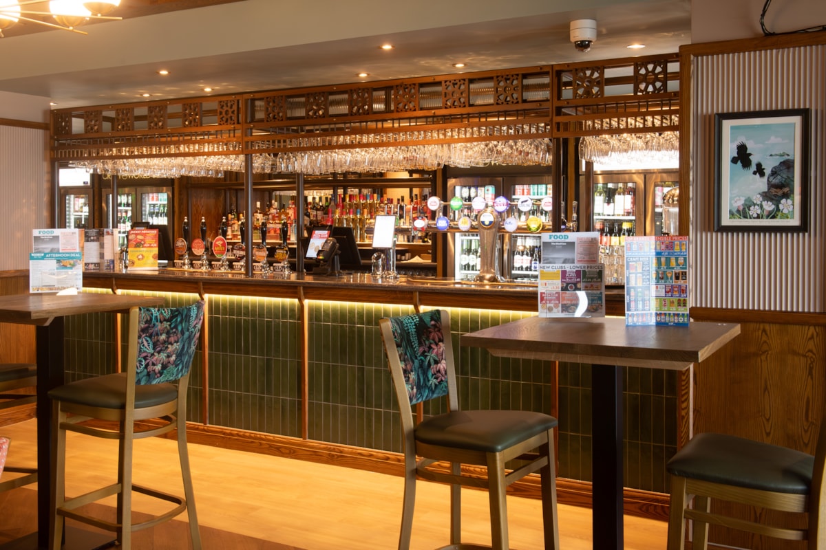 JDW The Bluff, Riviere Sands, bar view