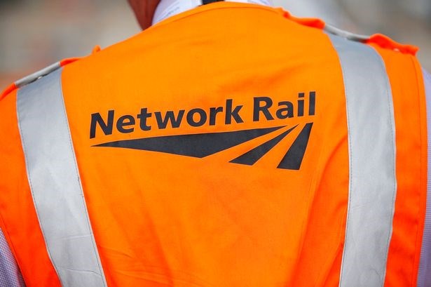 Network Rail Level 3 Engineering Apprenticeship: You’re Hired!: Cover-32