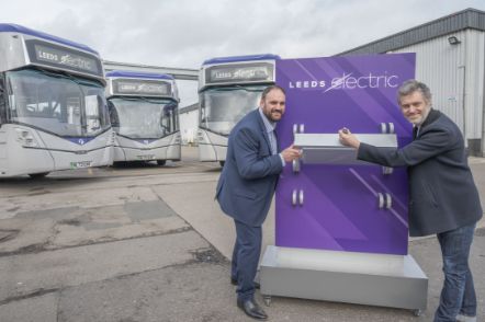 Government confirms 25 electric buses for FirstBus Bramley depot