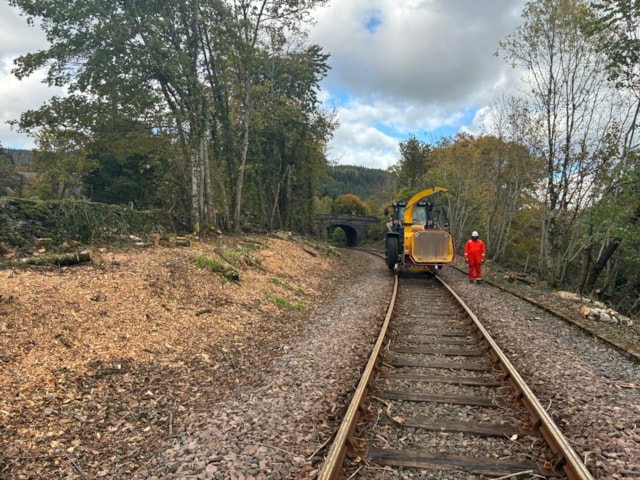 Conwy Valley line deveg Oct2025 - 3: Conwy Valley line deveg Oct2025 - 3
