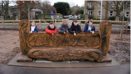 New community-designed carved oak bench unveiled in Otley’s Tittybottle Park