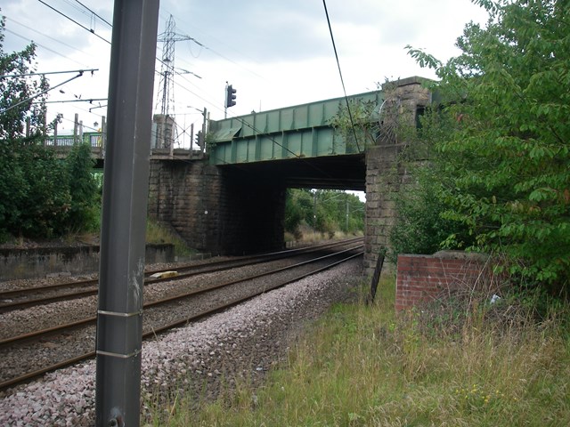 Bridge Road railway bridge improvements to start in Kirkstall: Kirkstall railway bridge