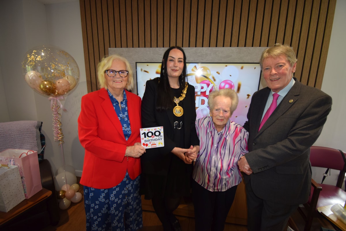 Josephine Vergarvwen's 100th birthday 1