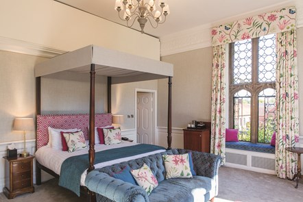 Littlecote House Hotel Bedroom Historic Popham Suite
