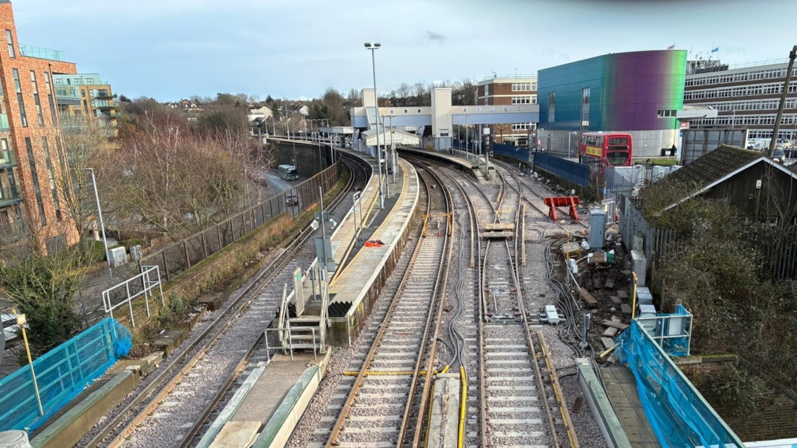 Railway through Dartford reopens for Southeastern and Thameslink passengers following major half-term upgrade: Dartford Junction work completed
