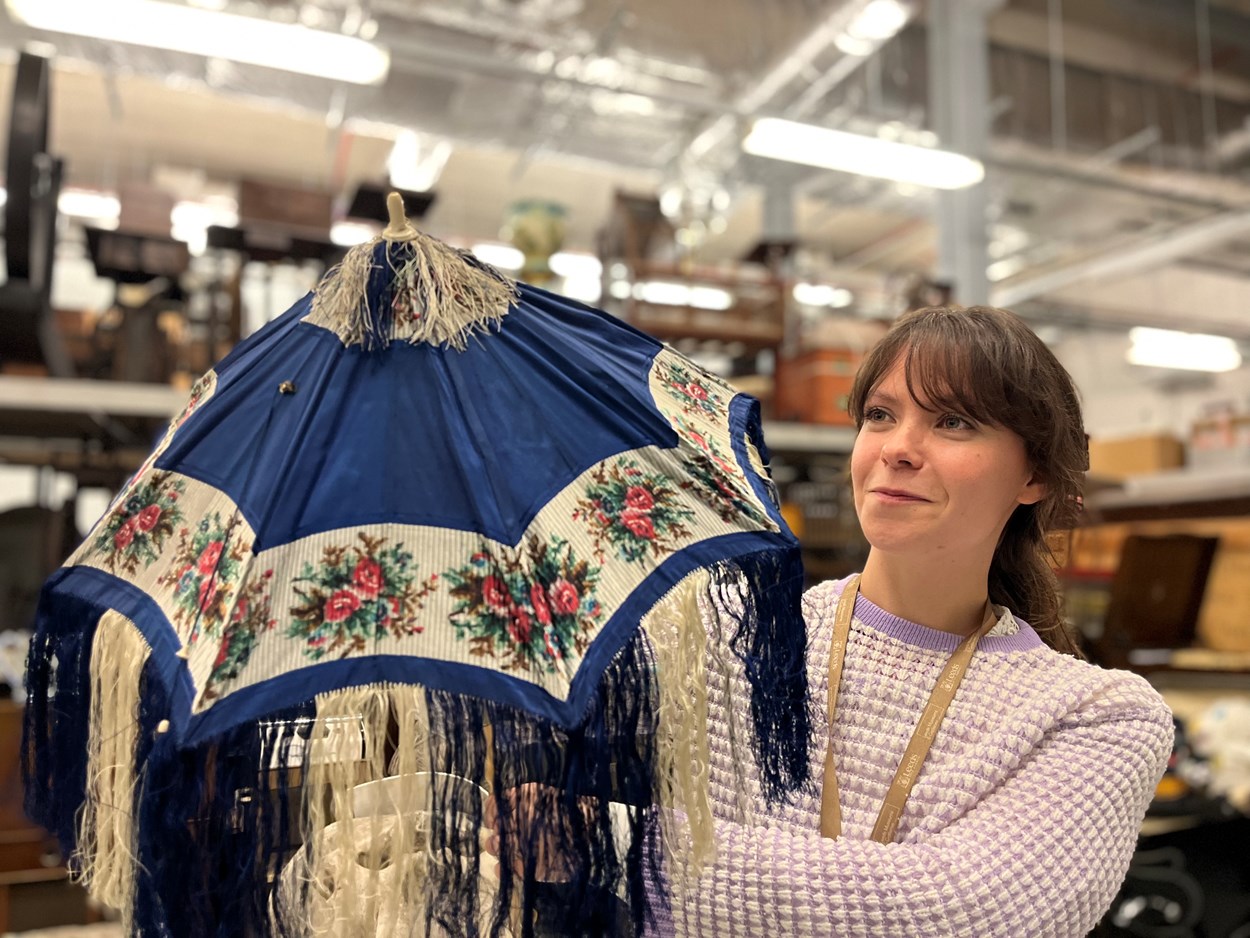 Umbrellas: Vanessa Jones, Leeds Museums and Galleries Vanessa Jones, Leeds Museums and Galleries assistant curator of costumes and textiles has been leading the project to catalogue Leeds Museums and Galleries' collection of umbrellas.