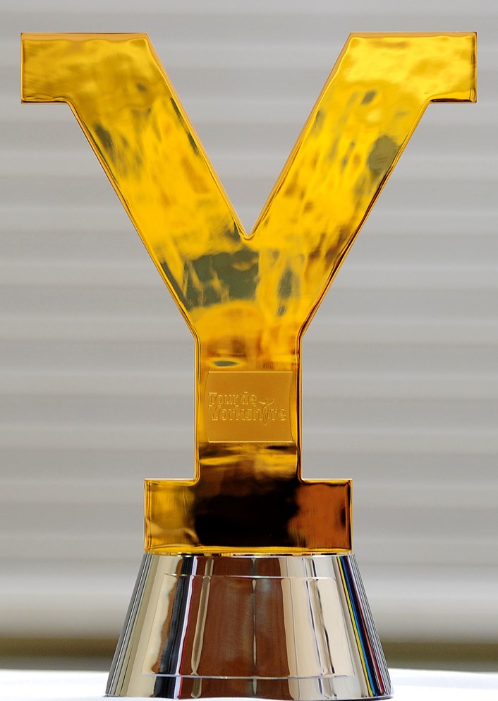 Tour de Yorkshire trophy comes to Otley: etourdeyorkshiretrophy.jpg