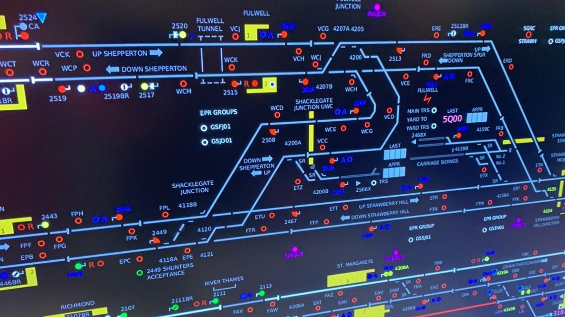 Huge programme of signalling work continues between Feltham and Wokingham this February half term: state-of-the-art-signalling-system-1536x798