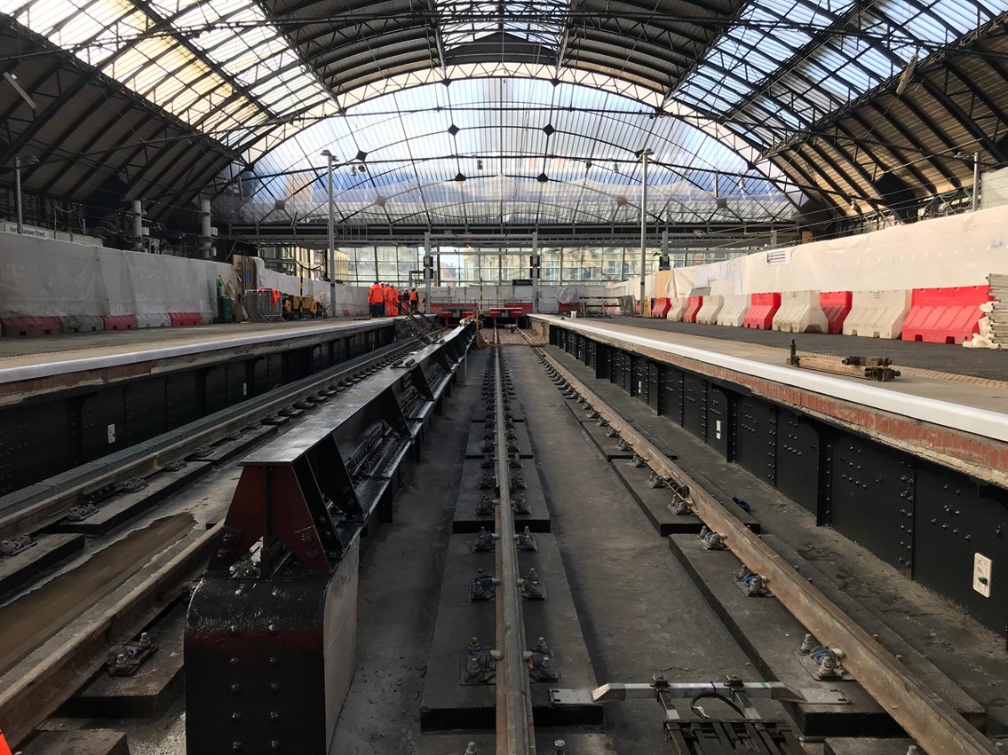 Early completion for Queen Street platform works: Glasgow Queen Street extended 4&5