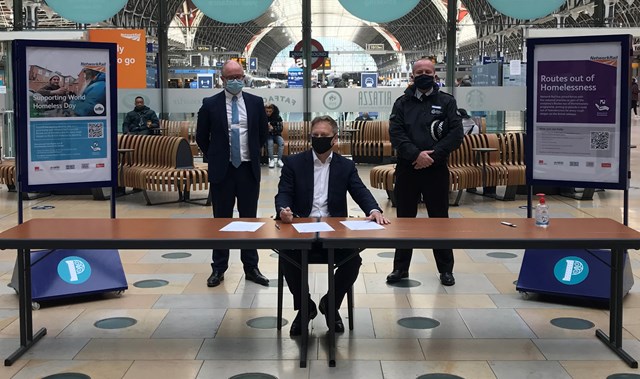 Painting a brighter future for homeless people at London Paddington: Network Rail Chief Executive Andrew Haines, Secretary of State Grant Shapps and British Transport Police Assistant Chief Constable Charlie Doyle
