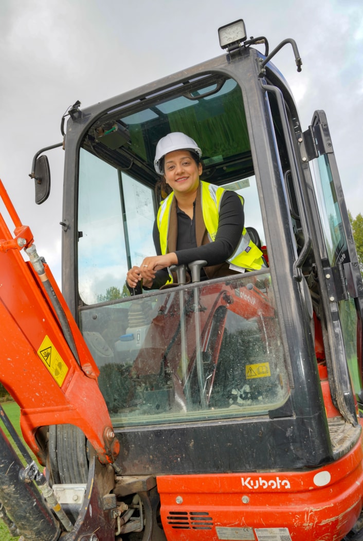 Cllr Arif Woodhall Sports Hub 1: Work has started on a major new sports hub in Calverley, set to offer top class sports pitches and a completely new space for the community to meet.