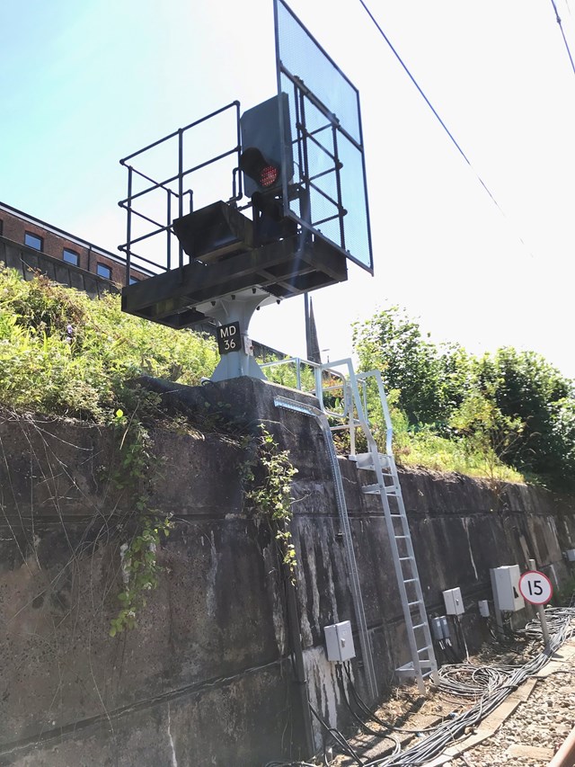 New signal installed in Macclesfield