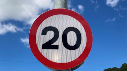 20mph sign-2