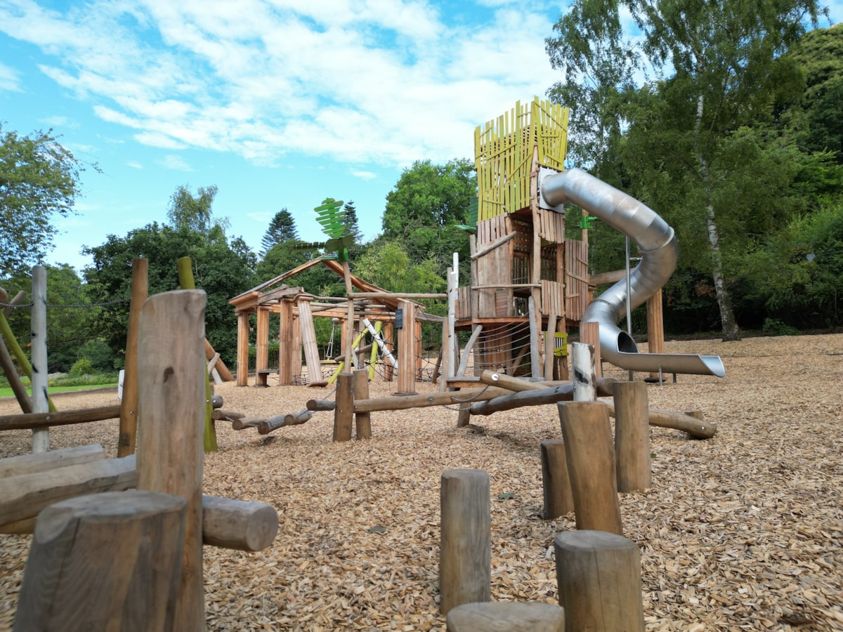 himley play area-2