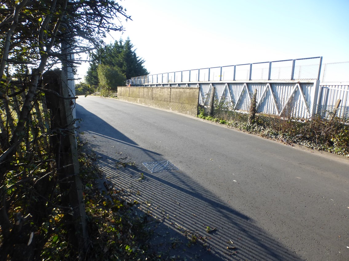 Mardy Road Bridge to temporarily close for upgrade work as electrification of the South Wales Mainline continues: Mardy Road Bridge in Cardiff 2