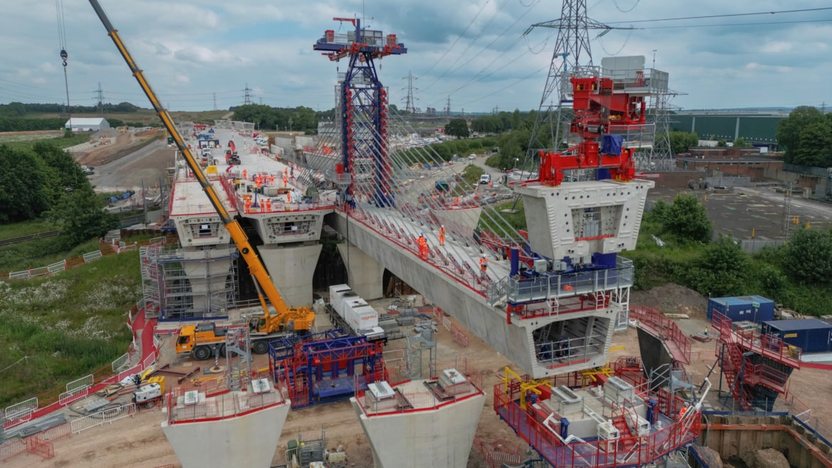 UK-first technique in full swing on HS2’s River Tame West Viaducts: UK-first technique in full swing on HS2’s River Tame West Viaducts