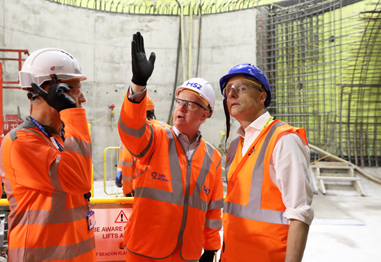 HS2 CEO, Mark Thurston, and TfL Commissioner Andy Byford, speak to Andy Swift, Project Client, HS2 Ltd, about the construction of the Traction Sub station at Euston: Tags: Euston, construction, TSS, TfL

L-R Andy Swift, Project Client, Mark Thurston, CEO, HS2 Ltd, Andy Byford, Commissioner, Transport for London