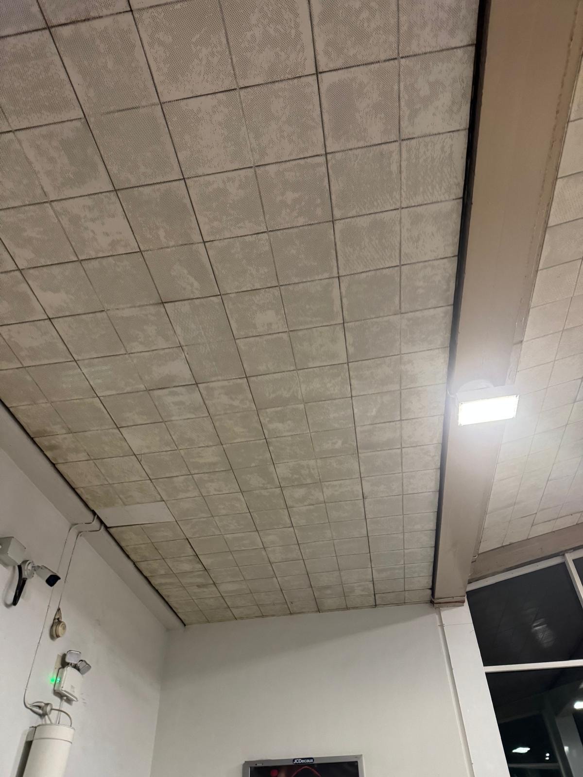 Banbury ceiling before