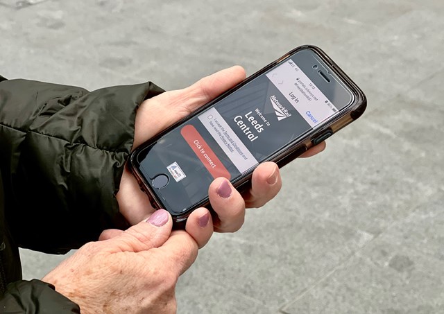 Walking in a WiFi Wonderland - Leeds station receives free, unlimited WiFi to connect passengers: Walking in a WiFi Wonderland - Leeds station receives free, unlimited WiFi to connect passengers