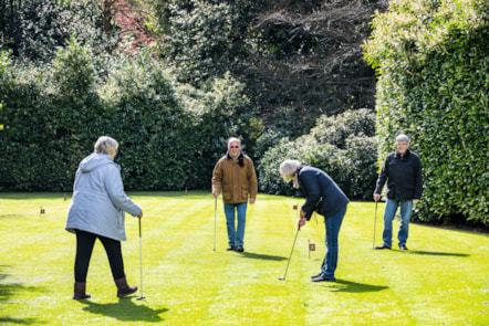 Nidd Hall Hotel Mini Golf