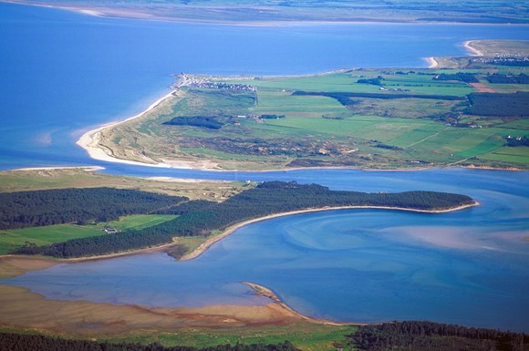 Loch Fleet NNR near Golspie ©P&A Macdonald SNH