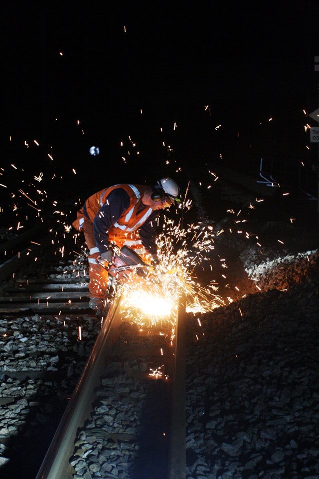 Sparks fly! Rail cutting by Network Rail contractors: Sparks fly! Rail cutting by Network Rail contractors