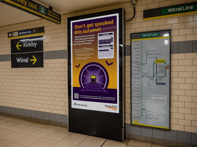 Impression of the Merseyrail tunnel upgrades campaign in Moorfields station: Impression of the Merseyrail tunnel upgrades campaign in Moorfields station