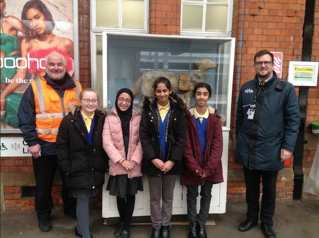 Special visit: Members of Egypt Class with dispatcher
Mike Brown, left, and customer ambassador Martin Miles